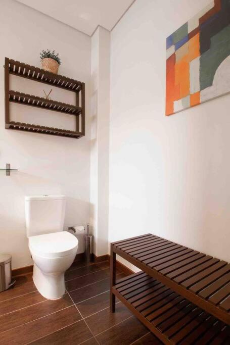 1 Center Apartment